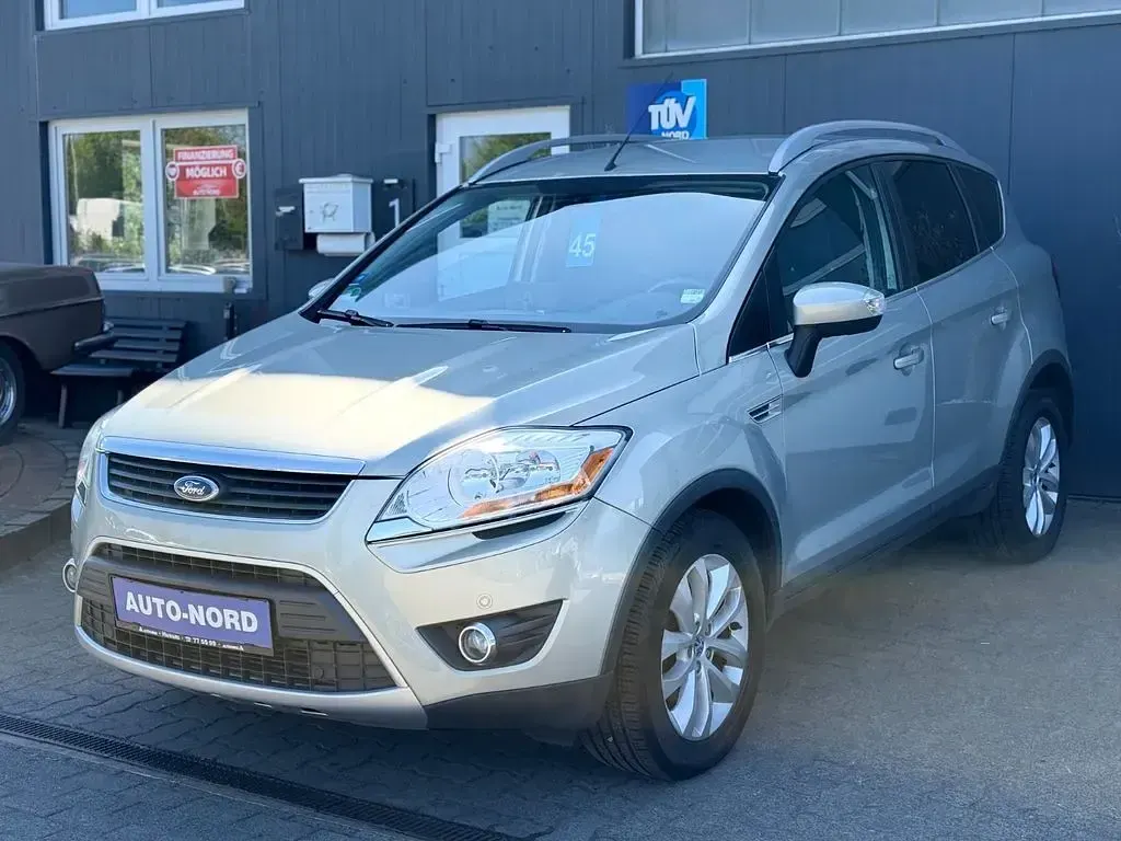 Używany Ford Kuga Titanium 200 KM (147 kW) 2010 SUV