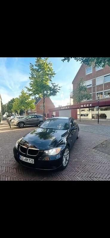Gebraucht 2006 BMW 320 Limousine | 2.500 € (Guter Preis) - Bild 1/4