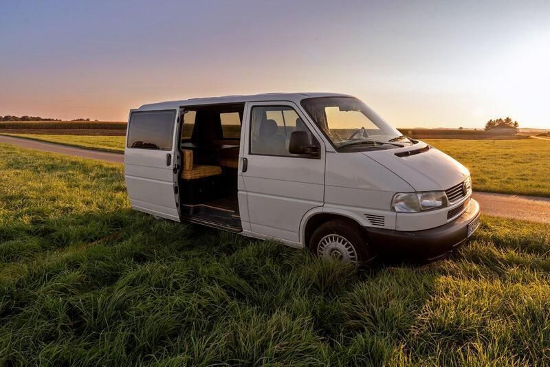 Weiß Gebraucht 2001 VW T4 Van | 8.800 € (Fairer Preis) - Bild 1/4