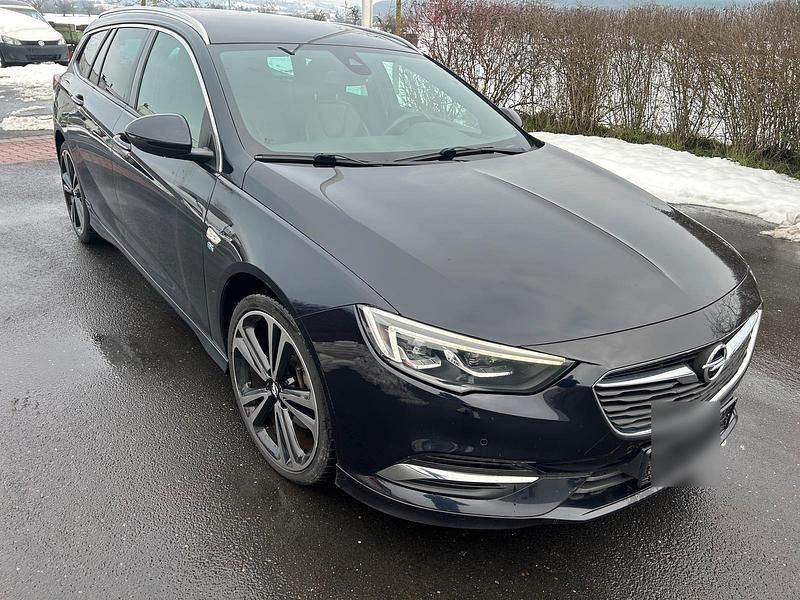 Gebraucht Opel Insignia OPC 209 PS (153 kW) 2017 Blau Kombi