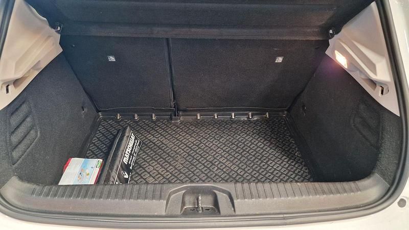 Gebraucht Renault Clio V Experience 101 PS (74 kW) 2020 Weiß Kombi