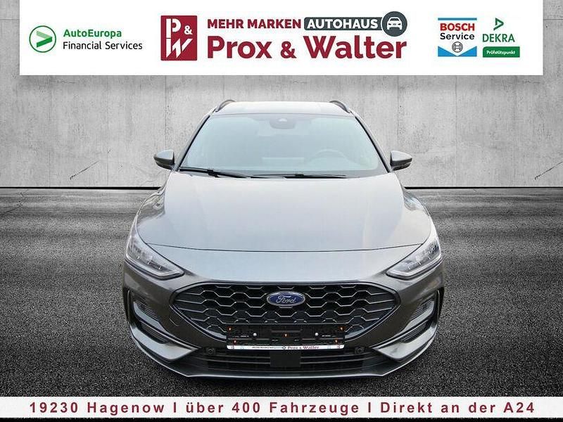 Gebraucht Ford Focus ST-Line 125 PS (91 kW) 2024 Magneticgrau metallic Kombi