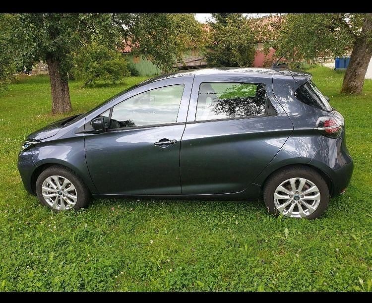 Grau Gebraucht 2021 Renault Zoe Experience Kleinwagen | 8.499 € - Bild 1/4