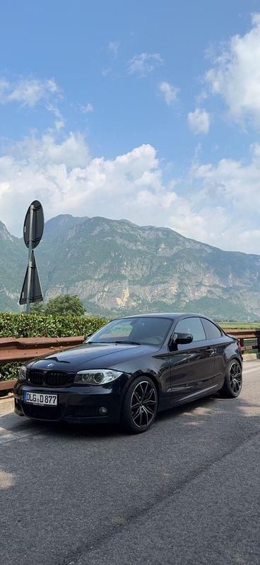 Gebraucht BMW 118 Coupé Efficient Dynamics 143 PS (105 kW) 2013 Schwarz Coupé