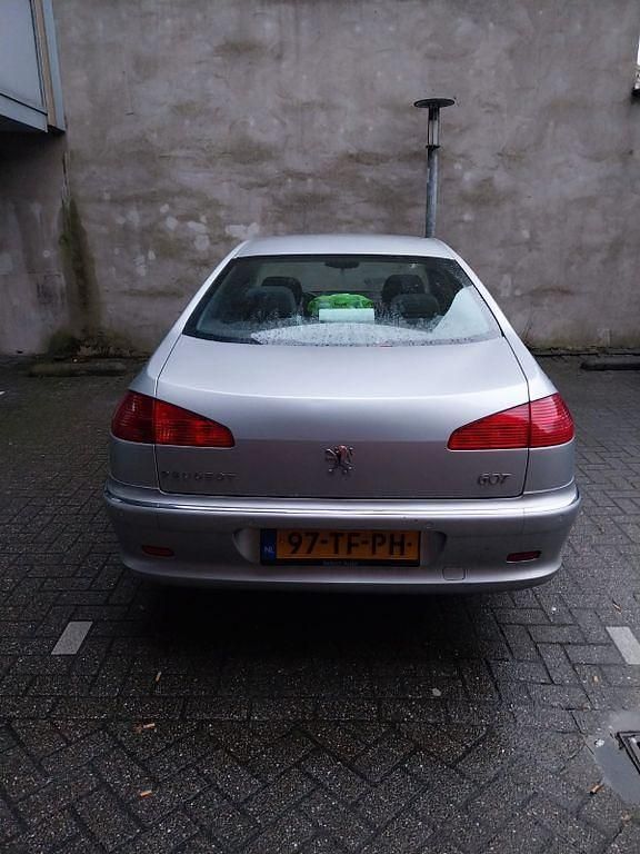 Gebraucht Peugeot 607 Platinum 163 PS (119 kW) 2006 Silber Limousine