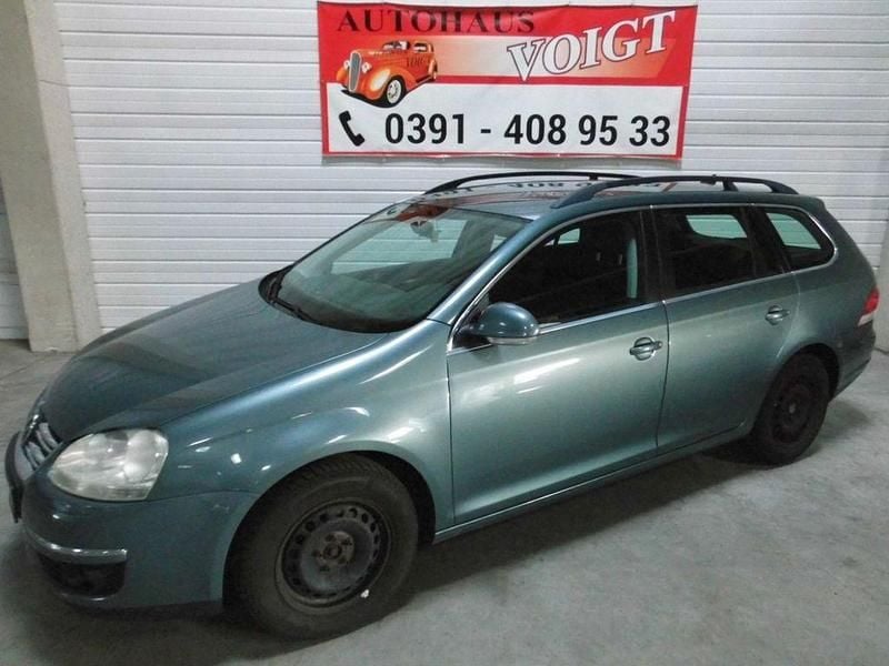 Gebraucht VW Golf V Comfortline 105 PS (77 kW) 2009 Grün Kombi