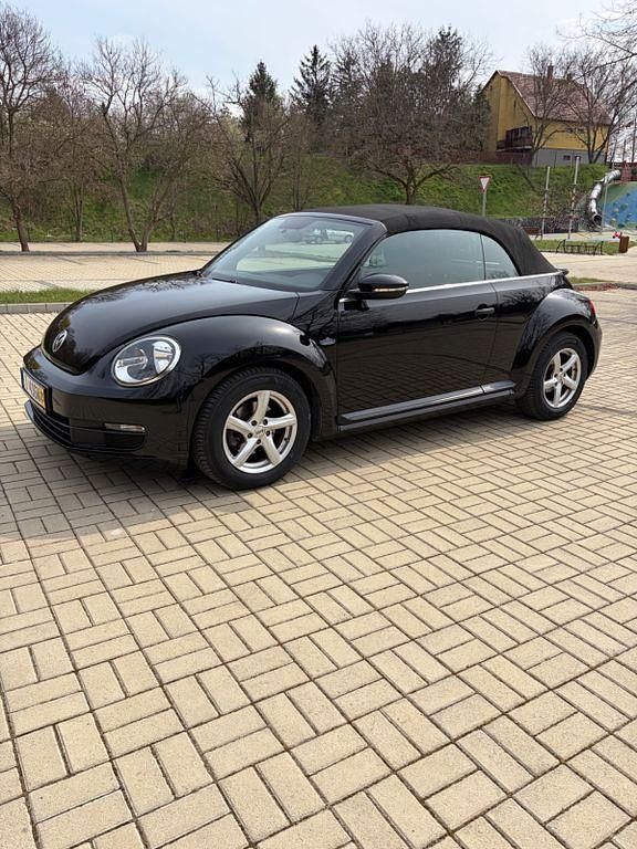 Gebraucht VW Beetle Design 105 PS (77 kW) 2017 Schwarz Kleinwagen