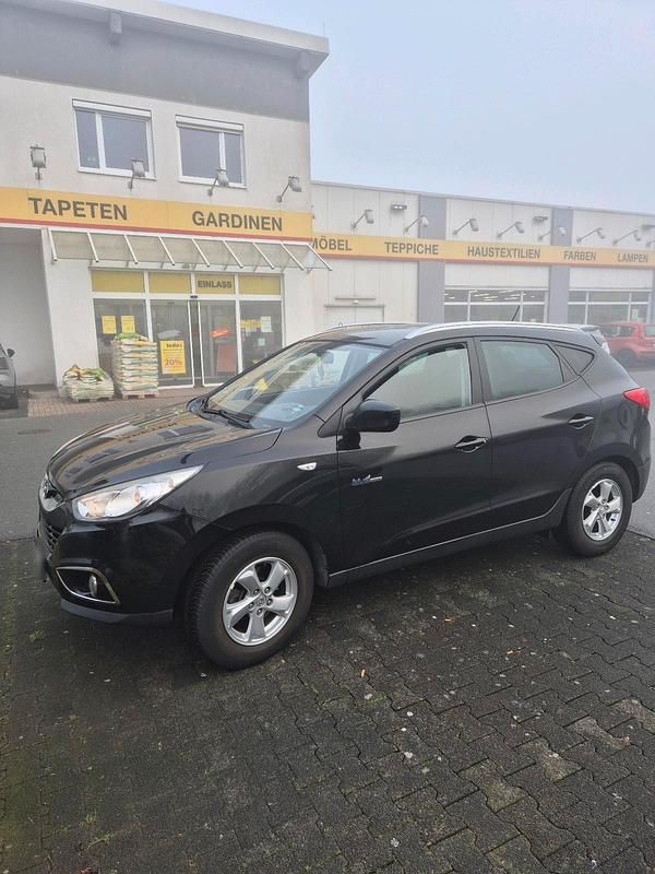 Gebraucht Hyundai ix35 135 PS (99 kW) 2012 Schwarz SUV