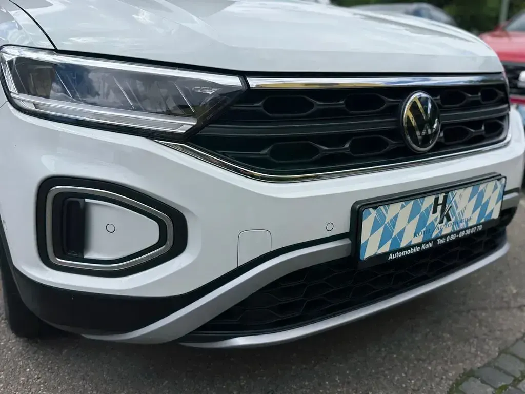 Gebraucht VW T-Roc Move 150 PS (110 kW) 2023 Weiß SUV