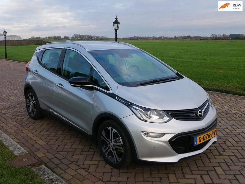 Grau Gebraucht 2019 Opel Ampera Business Kleinwagen | 15.729 € (Fairer Preis) - Bild 1/3