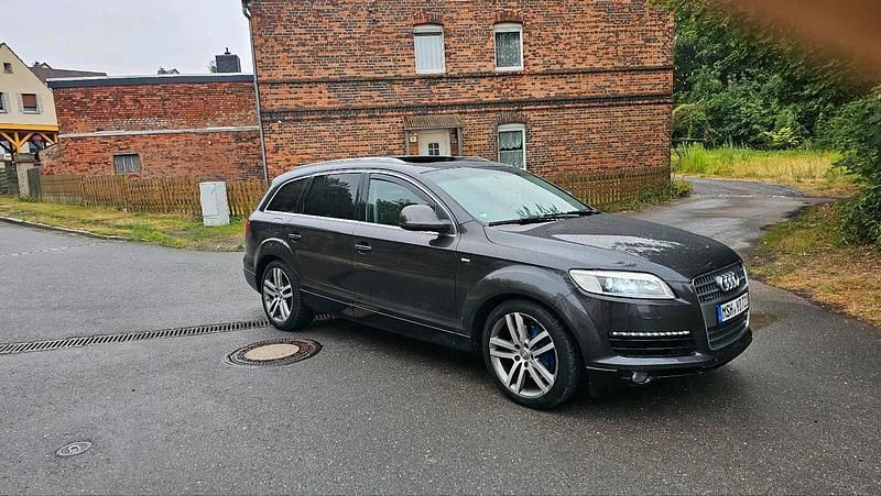 Andere farben Gebraucht 2006 Audi Q7 SUV | 7.330 € (Guter Preis) - Bild 1/4