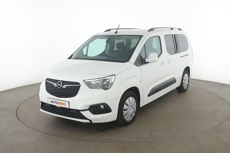 Weiß Gebraucht 2019 Opel Combo Life Edition Van / Kleinbus | 16.340 € (Etwas zu teuer) - Bild 1/3