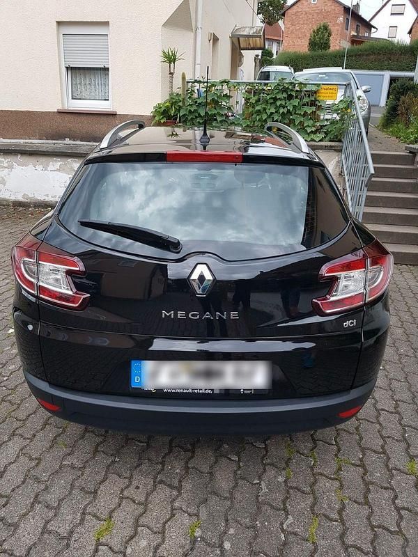 Gebraucht Renault Mégane GrandTour LIMITED 110 PS (80 kW) 2016 Schwarz Kombi