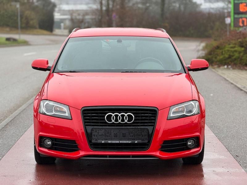 Gebraucht Audi A3 S-Line 125 PS (91 kW) 2011 Rot Limousine