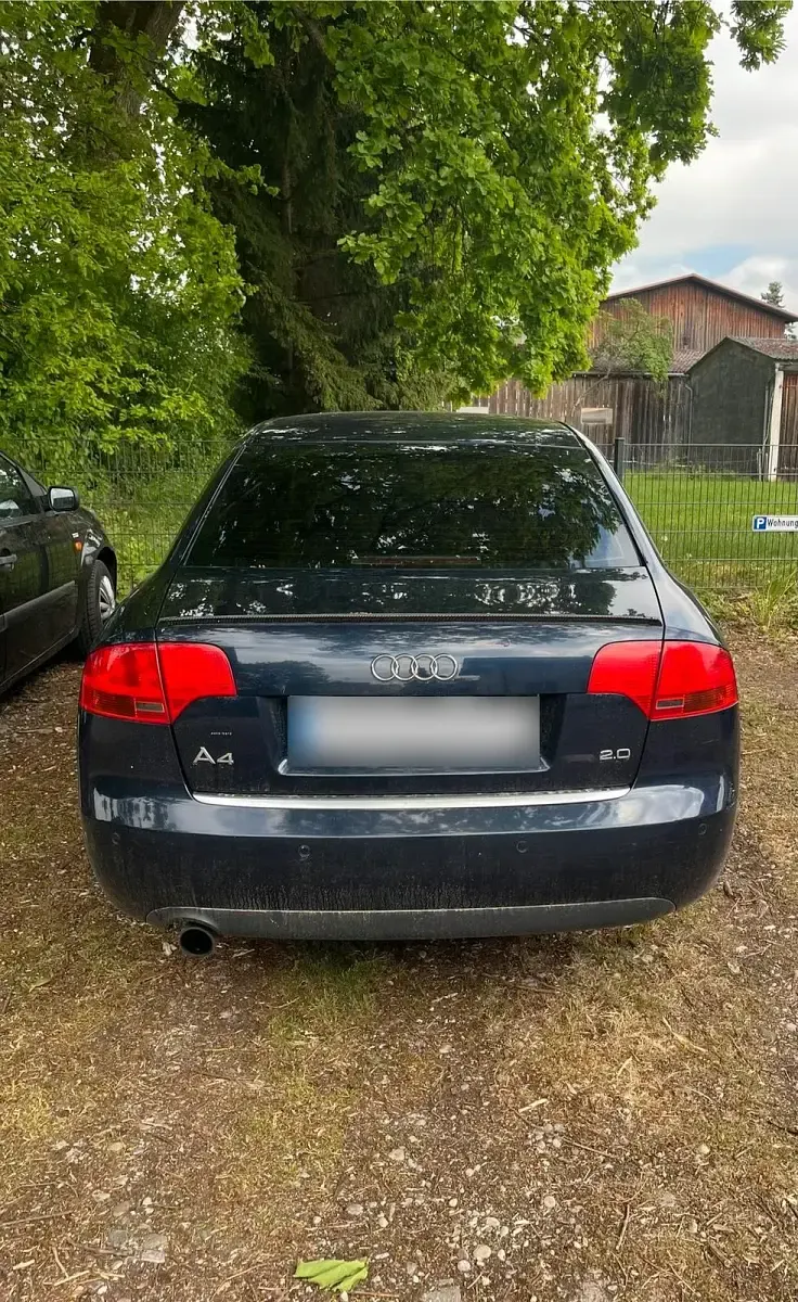 Gebraucht Audi A4 140 PS (102 kW) 2006 Blau Limousine