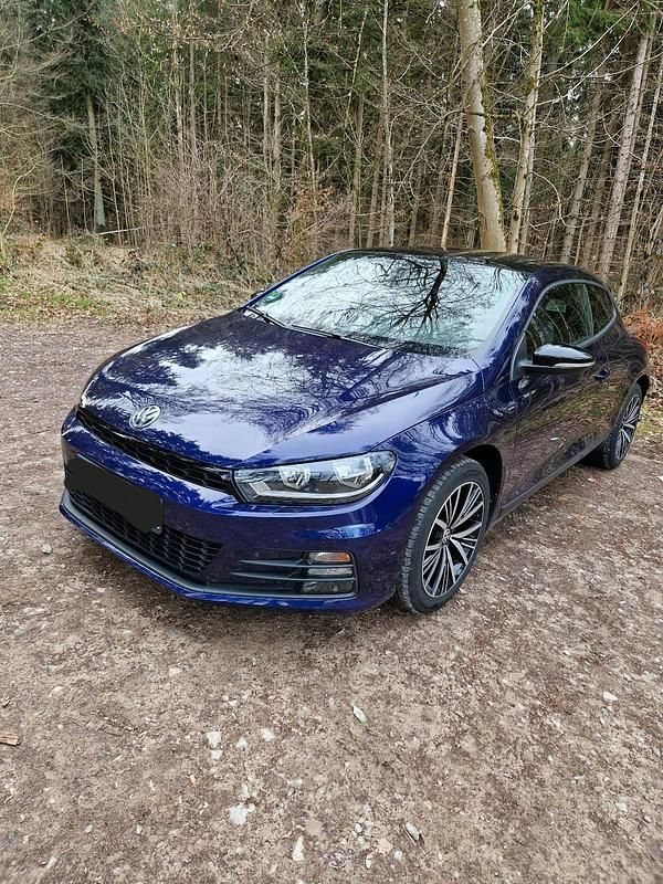 Gebraucht VW Scirocco Allstar 125 PS (91 kW) 2016 Violet Coupé