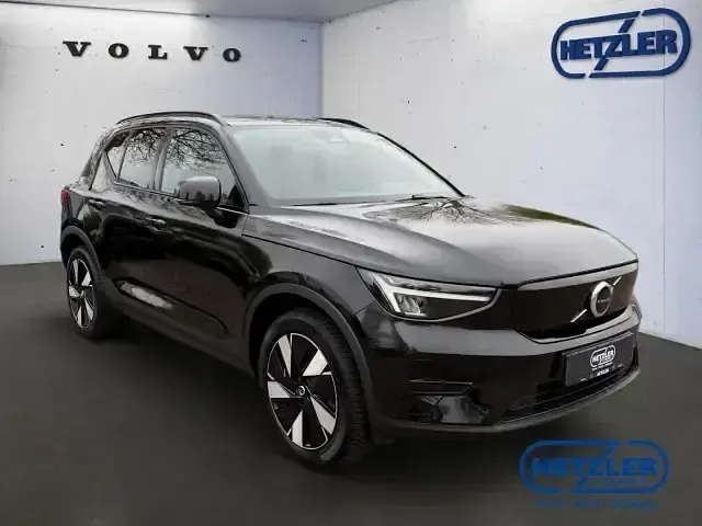 Gebraucht Volvo XC40 Plus 185 kW (252 PS) 2024 Schwarz SUV