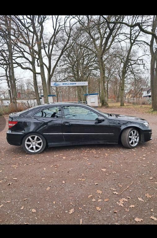 Gebraucht Mercedes CLC180 143 PS (105 kW) 2007 Schwarz Kleinwagen