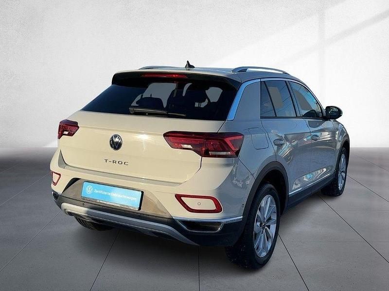 Gebraucht VW T-Roc Style 150 PS (110 kW) 2023 6u ascotgrau SUV