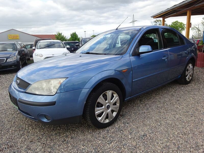 Blau Gebraucht 2003 Ford Mondeo Limousine | 450 € - Bild 1/4