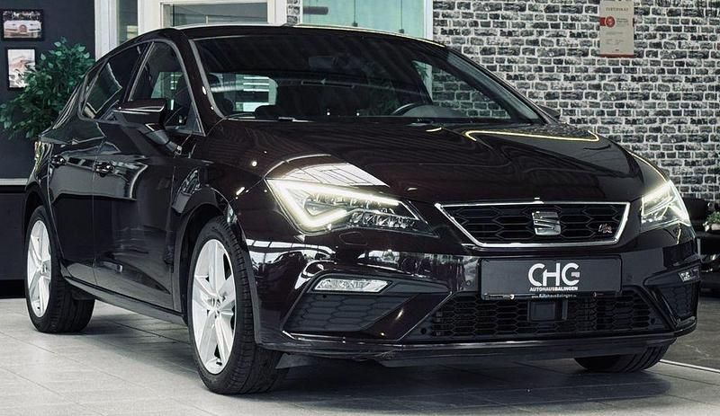 Violett Gebraucht 2019 Seat Leon FR Limousine | 14.990 € (Fairer Preis) - Bild 1/4