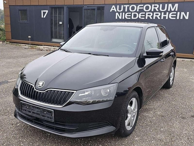 Gebraucht Skoda Fabia Ambition 90 PS (66 kW) 2016 Schwarz Limousine