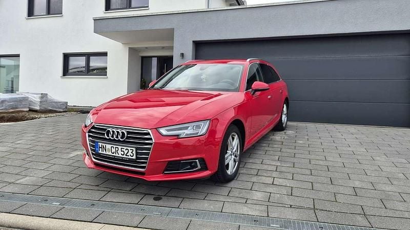 Gebraucht Audi A4 Design 190 PS (139 kW) 2018 Rot Kombi