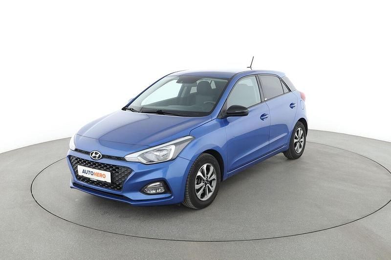 Blau Gebraucht 2019 Hyundai i20 YES! Limousine | 15.070 € (Teuer) - Bild 1/3