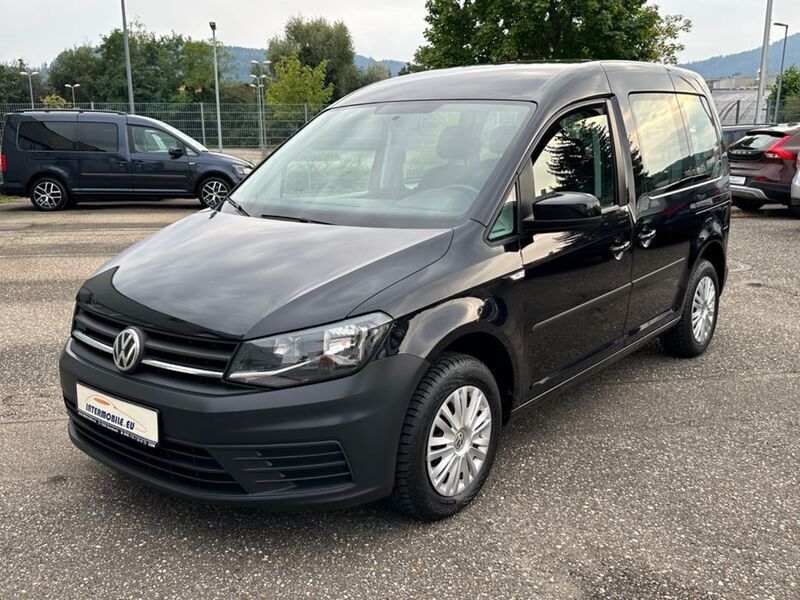 Deep black perleffekt Gebraucht 2019 VW Caddy Van / Kleinbus | 14.280 € (Teuer) - Bild 1/4
