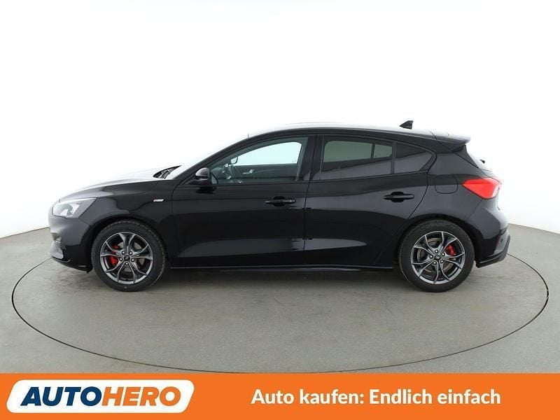 Gebraucht Ford Focus ST-Line 155 PS (114 kW) 2021 Schwarz Limousine