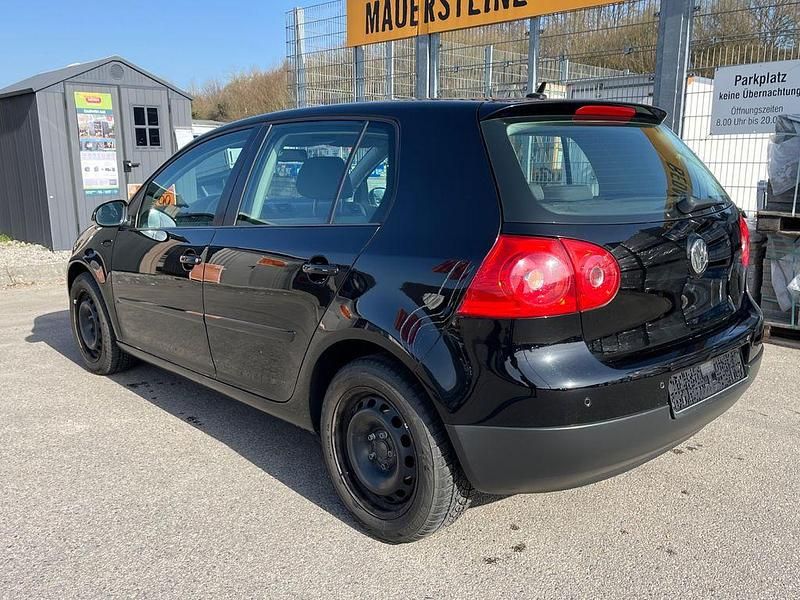 Gebraucht VW Golf V 105 PS (77 kW) 2007 Schwarz Limousine