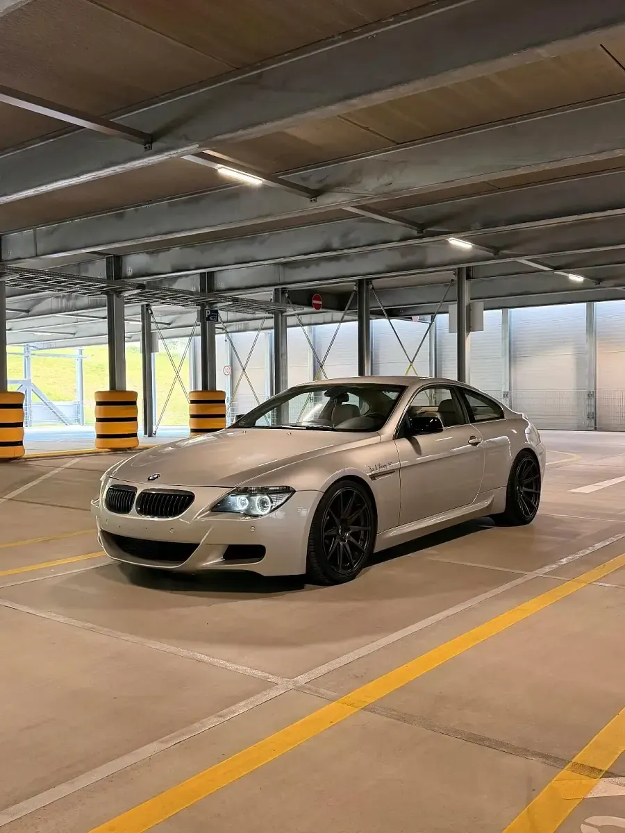 Gebraucht BMW 645 333 PS (244 kW) 2004 Gold Coupé