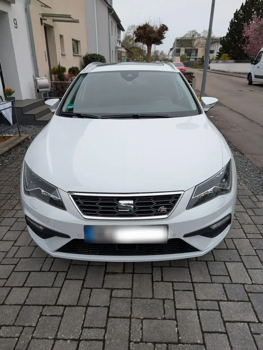 Usata Seat Leon ST 179 CV (131 kW) 2017 Bianco Station wagon