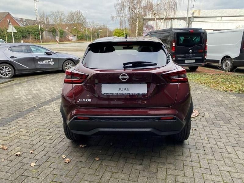 Gebraucht Nissan Juke Tekna 114 PS (83 kW) 2025 Burgundy SUV