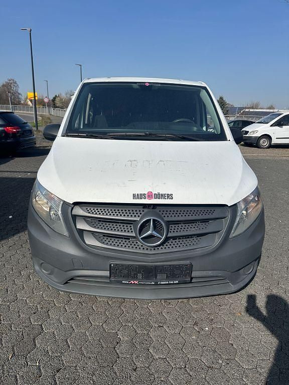 Gebraucht Mercedes Vito 114 PS (83 kW) 2016 Weiß Van