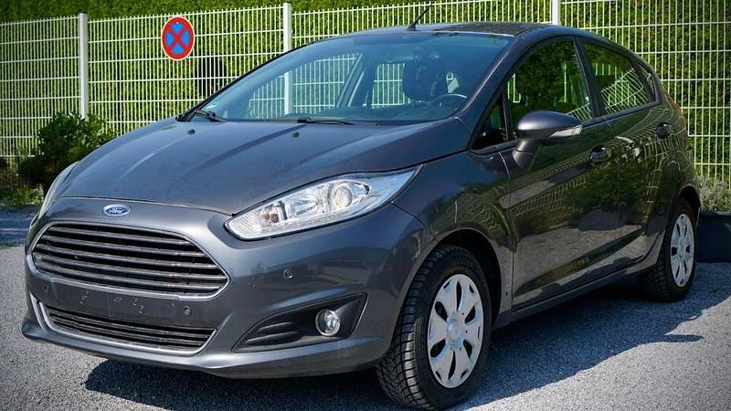 Gebraucht 2016 Ford Fiesta Trend Kleinwagen | 6.799 € (Fairer Preis) - Bild 1/4
