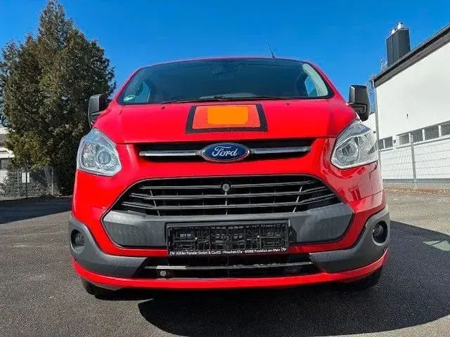 Gebraucht Ford Transit Custom 105 PS (77 kW) 2018 Rot Van / Kleinbus