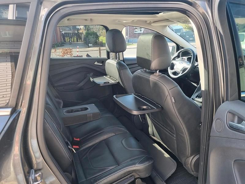 Gebraucht Ford Kuga 163 PS (119 kW) 2014 Grau SUV