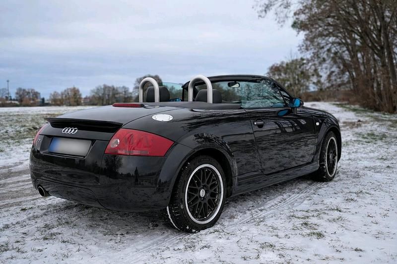 Gebraucht Audi TT Roadster S-Line 180 PS (132 kW) 2000 Schwarz Cabrio