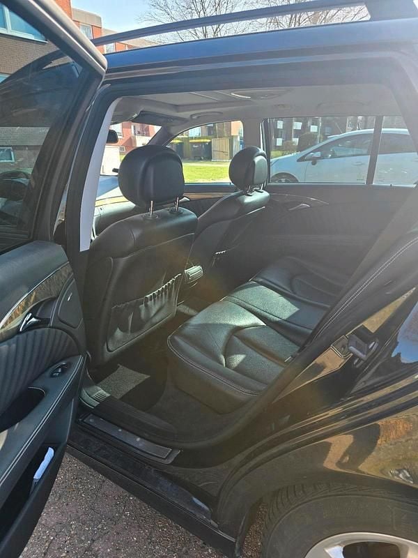 Gebraucht Mercedes E280 190 PS (139 kW) 2006 Schwarz Kombi