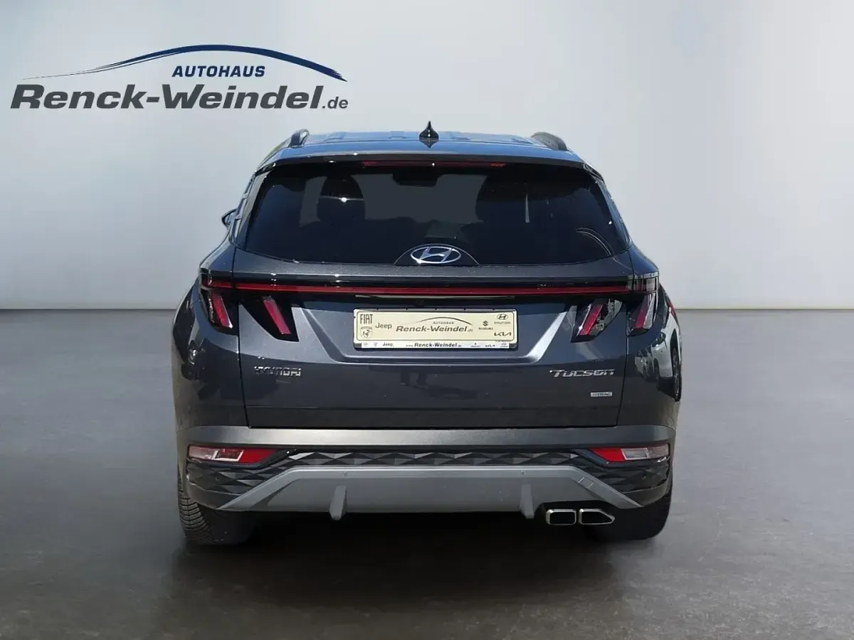 Gebraucht Hyundai Tucson Blackline 179 PS (131 kW) 2023 Schwarz SUV