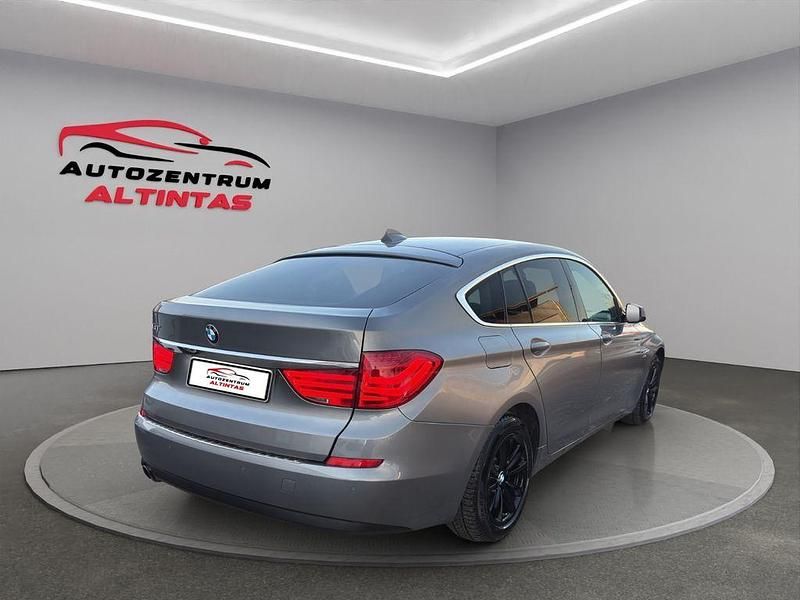 Gebraucht BMW 530 Performance 245 PS (180 kW) 2010 Grau Limousine