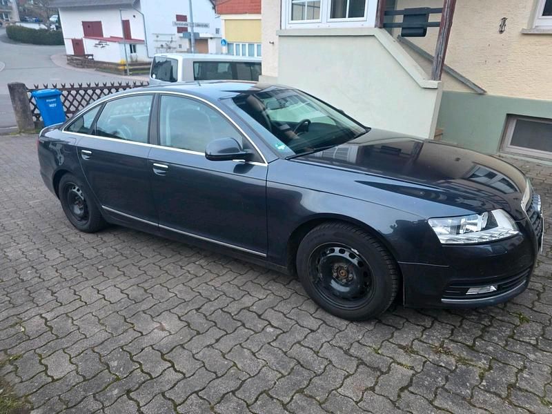 Gebraucht Audi A6 190 PS (139 kW) 2010 Grau Limousine