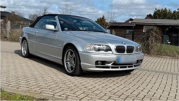 Gebraucht BMW 320 170 PS (125 kW) 2003 Silber Cabrio
