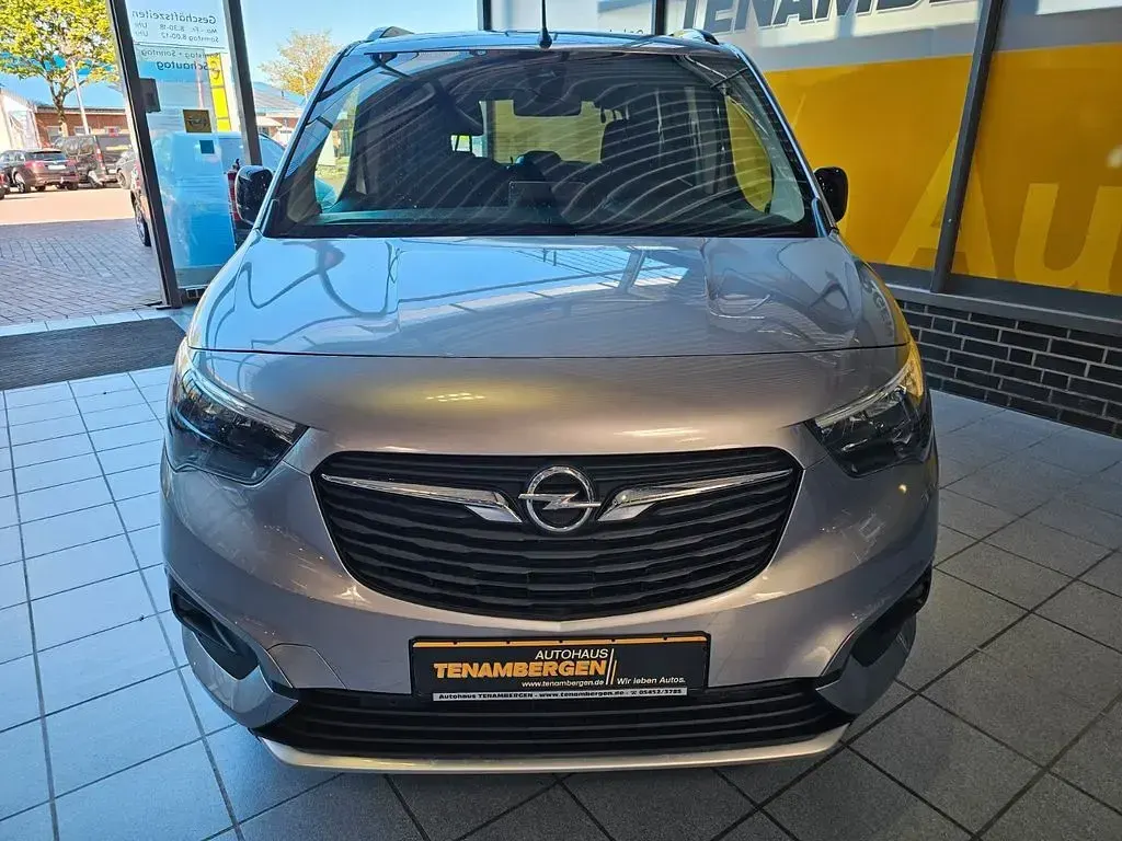 Nowe Opel Combo-e Life Ultimate 100 kW (136 KM) 2025 Szary Minivan