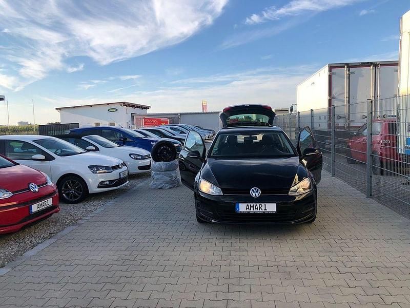 Gebraucht VW Golf VII Trendline 86 PS (63 kW) 2013 Schwarz Limousine