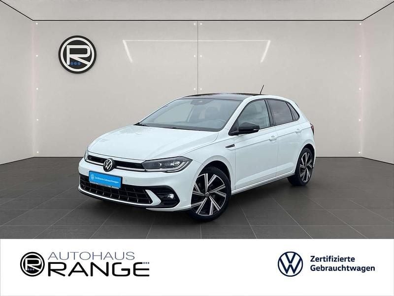 Pure white/schwarz Gebraucht 2023 VW Polo R-line Kleinwagen | 22.980 € (Fairer Preis) - Bild 1/4