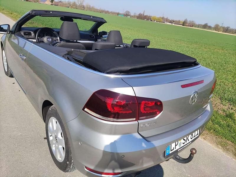 Gebraucht VW Golf Cabriolet Cup 105 PS (77 kW) 2014 Tungsten silver metallic Cabrio