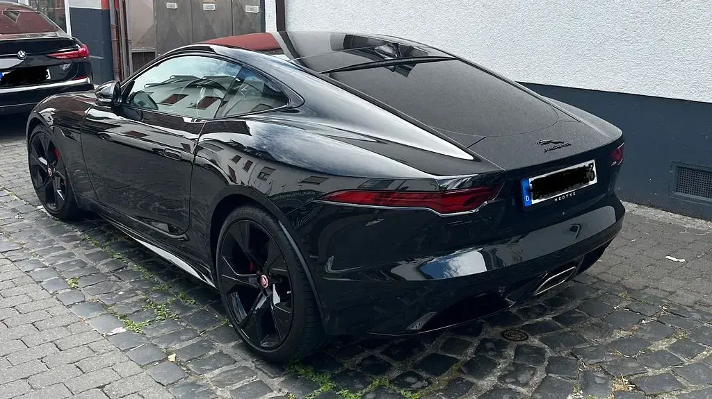 Gebraucht Jaguar F-Type R-Dynamic 300 PS (220 kW) 2021 Schwarz Cabrio