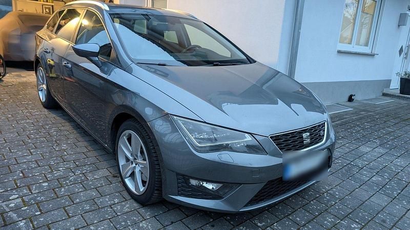 Gebraucht Seat Leon ST FR 179 PS (131 kW) 2014 Grau Kombi